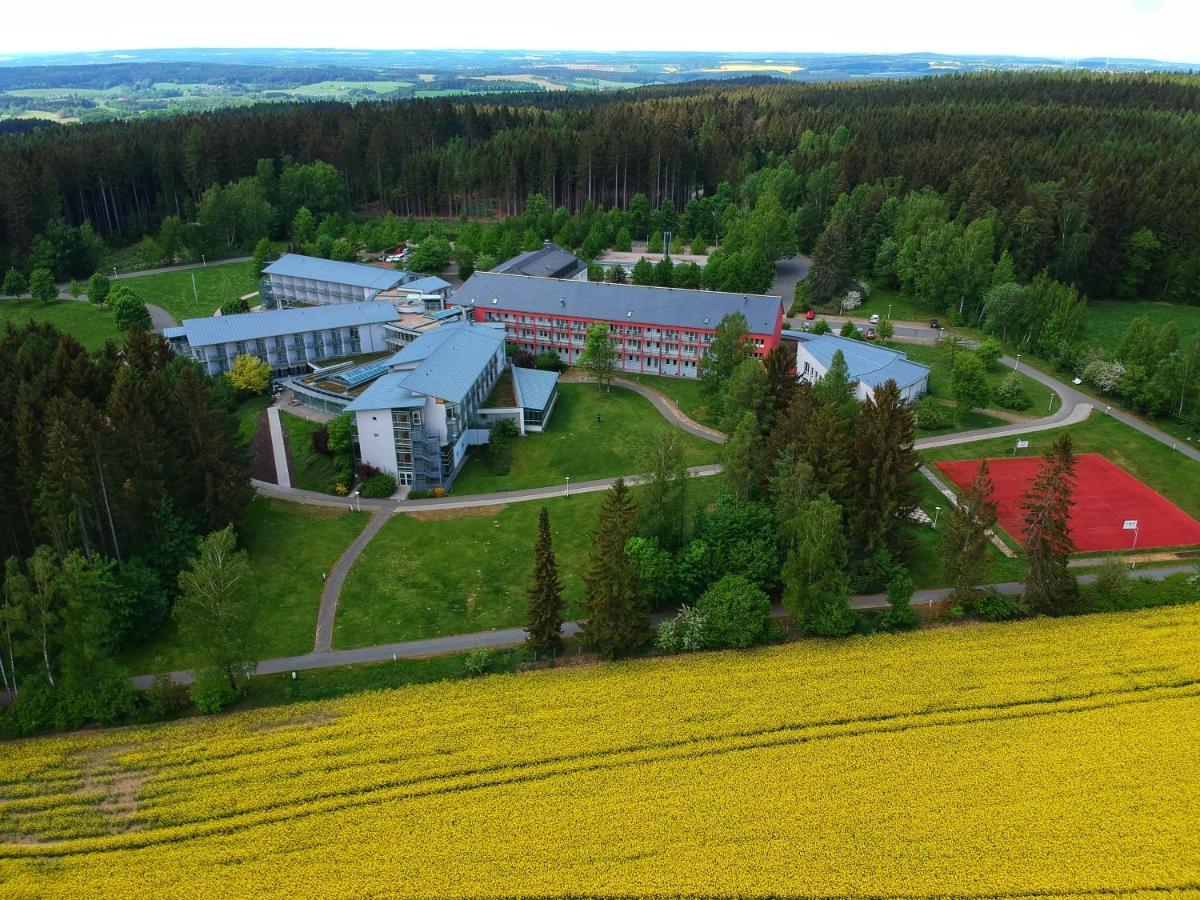 Green Night Hotel Falkenstein  エクステリア 写真