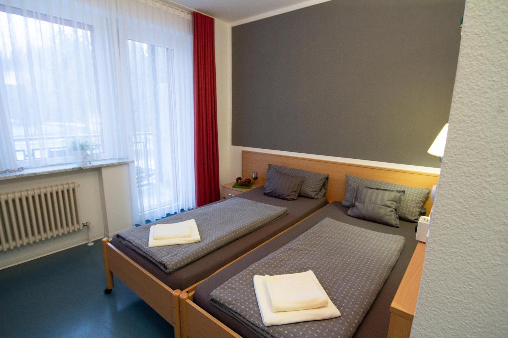 Green Night Hotel Falkenstein  エクステリア 写真